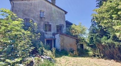 House 5 rooms of 110 m² in Saint-Amant-Roche-Savine (63890)