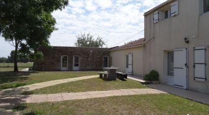 Maison 12 pièces de 241 m² à Saint-Cyr-en-Talmondais (85540)