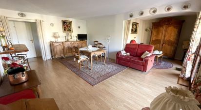 Apartment 4 rooms of 85 m² in Fréjus (83600)