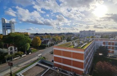 Apartment 2 rooms of 51 m² in Saint-André-les-Vergers (10120)