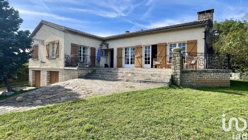 House 6 rooms of 149 m² in Rosières (07260)