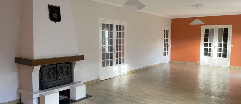Maison 7 pièces de 212 m² à Soissons (02200)
