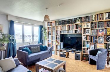 Apartment 4 rooms of 74 m² in Lorient (56100)