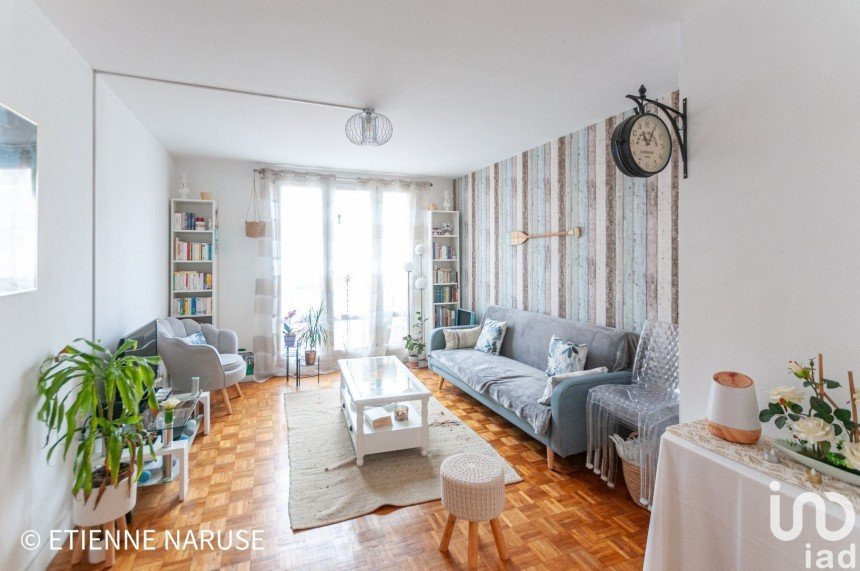 Apartment 3 rooms of 57 m² in Versailles (78000)