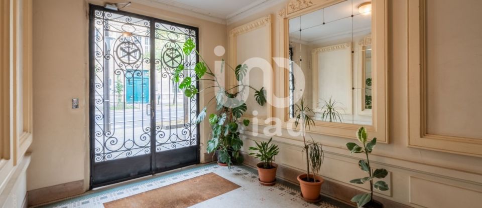 Appartement 4 pièces de 87 m² à Paris (75011)