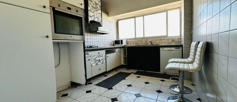 Appartement 4 pièces de 85 m² à Marseille (13011)