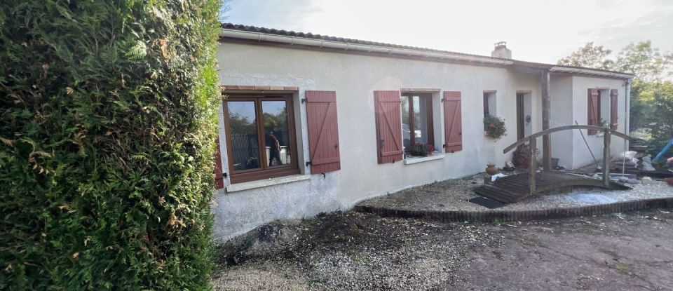 House 6 rooms of 100 m² in Vertou (44120)