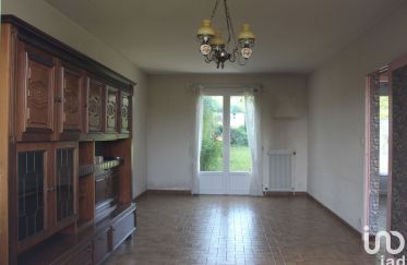 House 5 rooms of 95 m² in Niort (79000)