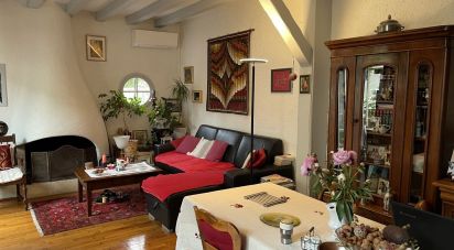 House 4 rooms of 85 m² in Bondy (93140)