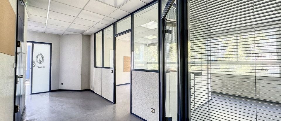 Offices of 321 m² in Annecy (74000)