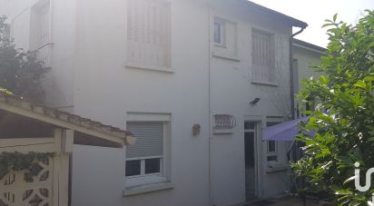 House 8 rooms of 125 m² in Montluçon (03100)