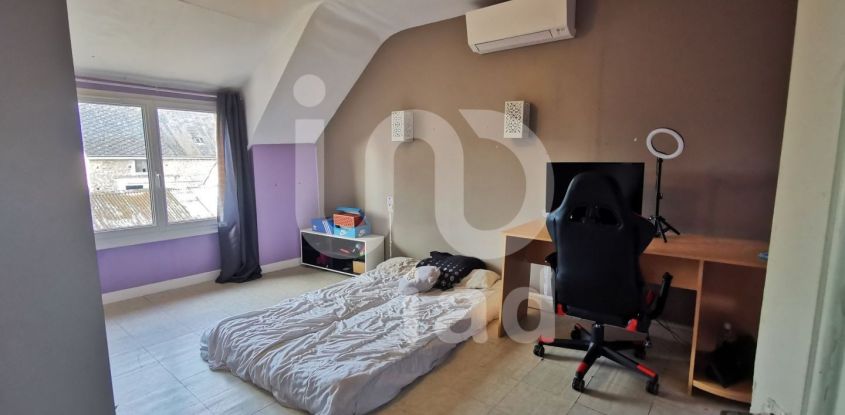 House 6 rooms of 208 m² in Orgères-en-Beauce (28140)