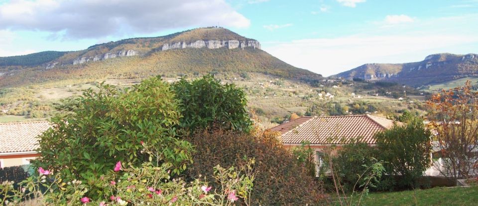 House 5 rooms of 148 m² in Millau (12100)