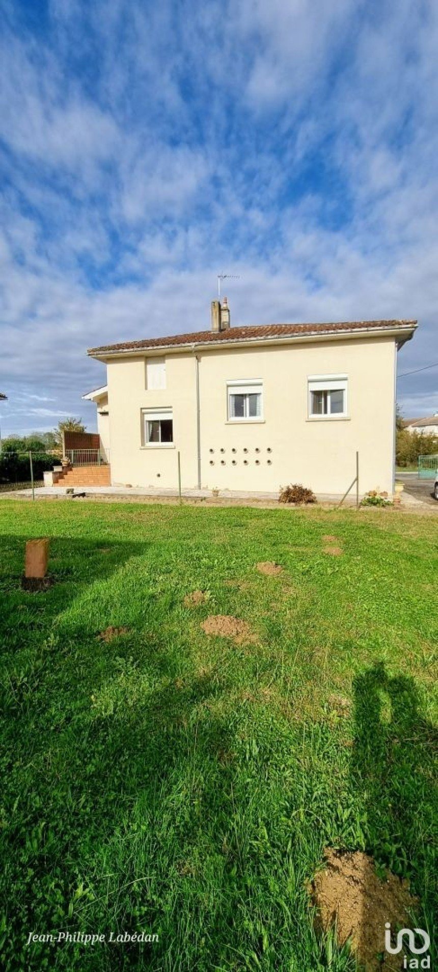 House 5 rooms of 100 m² in Estillac (47310)