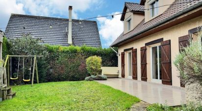 House 7 rooms of 171 m² in Noiseau (94880)