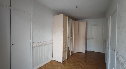 House 8 rooms of 152 m² in Lisieux (14100)