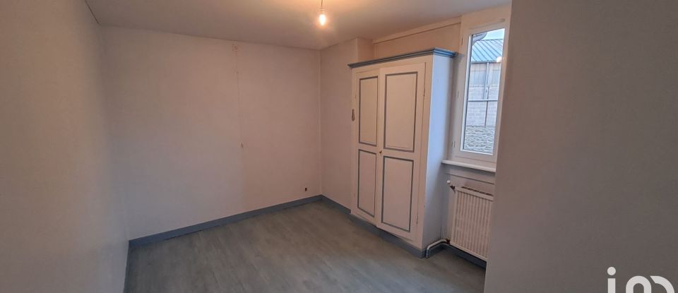 Town house 4 rooms of 71 m² in - (22400)