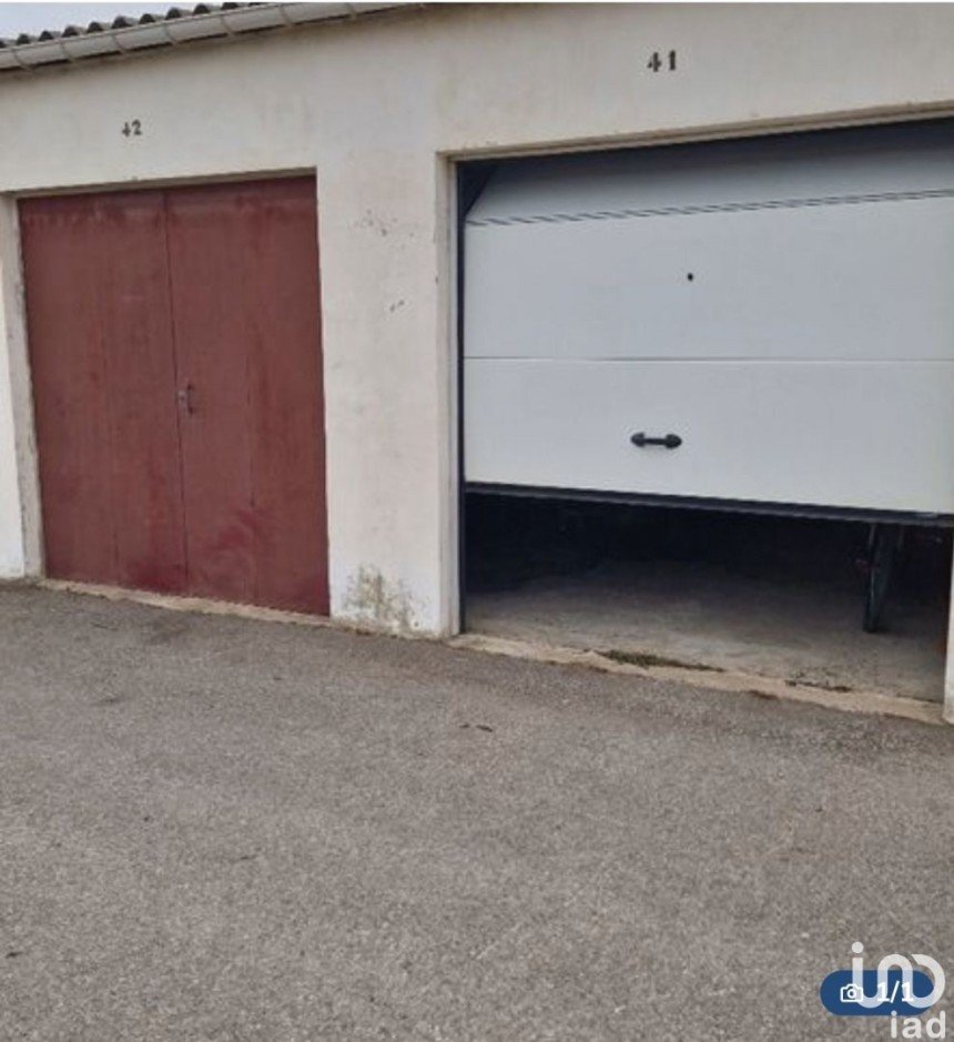 Parking/garage/box de 54 m² à Port-la-Nouvelle (11210)