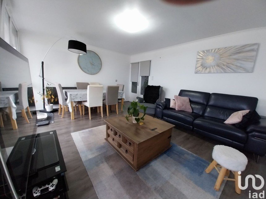 Appartement 4 pièces de 80 m² à Noisy-le-Grand (93160)