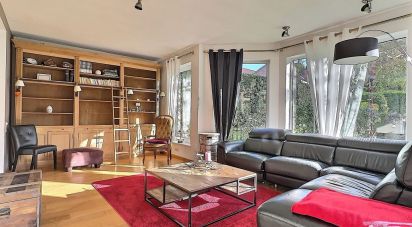 House 8 rooms of 283 m² in Saint-André-lez-Lille (59350)