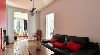 Maison 8 pièces de 283 m² à Saint-André-lez-Lille (59350)