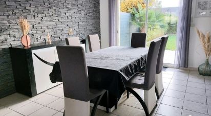 House 5 rooms of 94 m² in Angers (49100)