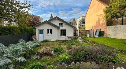 House 3 rooms of 58 m² in Chaville (92370)