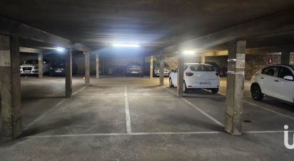 Parking of 14 m² in Puteaux (92800)