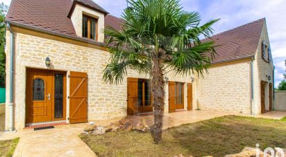 House 8 rooms of 238 m² in Neuilly-sous-Clermont (60290)