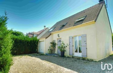 House 4 rooms of 95 m² in Faremoutiers (77515)