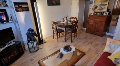 Apartment 2 rooms of 44 m² in Chilly-Mazarin (91380)