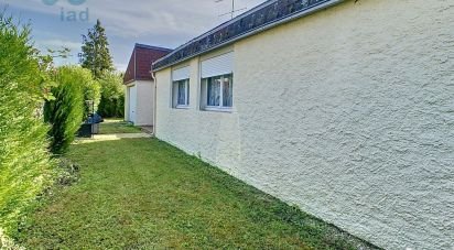 House 6 rooms of 117 m² in Pleurs (51230)