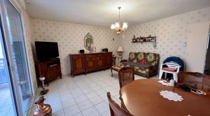Apartment 2 rooms of 52 m² in Aubagne (13400)