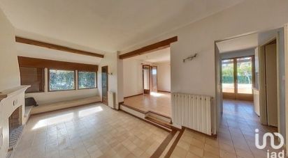 House 6 rooms of 148 m² in Pau (64000)