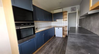 Apartment 4 rooms of 82 m² in Amiens (80000)