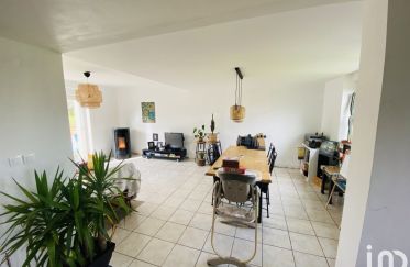 House 5 rooms of 150 m² in Plouvien (29860)