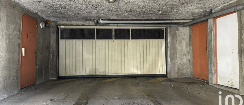 Parking/garage/box de 47 m² à Grenoble (38100)