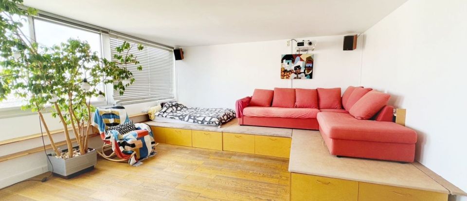 Appartement 3 pièces de 92 m² à Paris (75013)