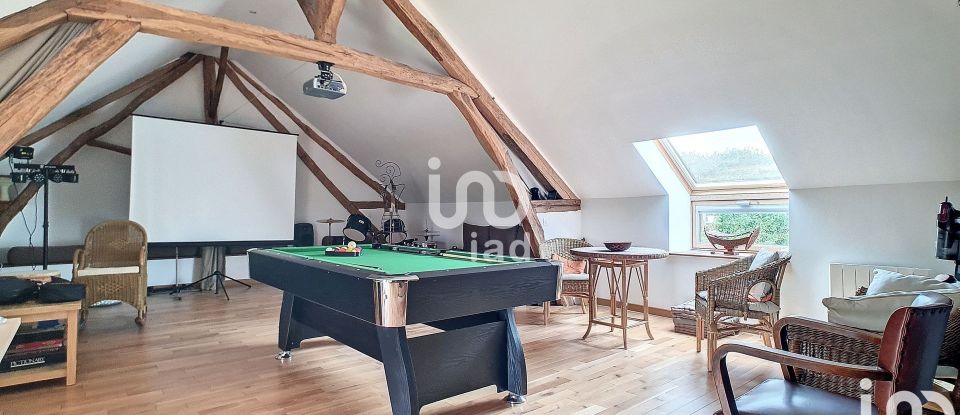 House 4 rooms of 185 m² in Azy (18220)