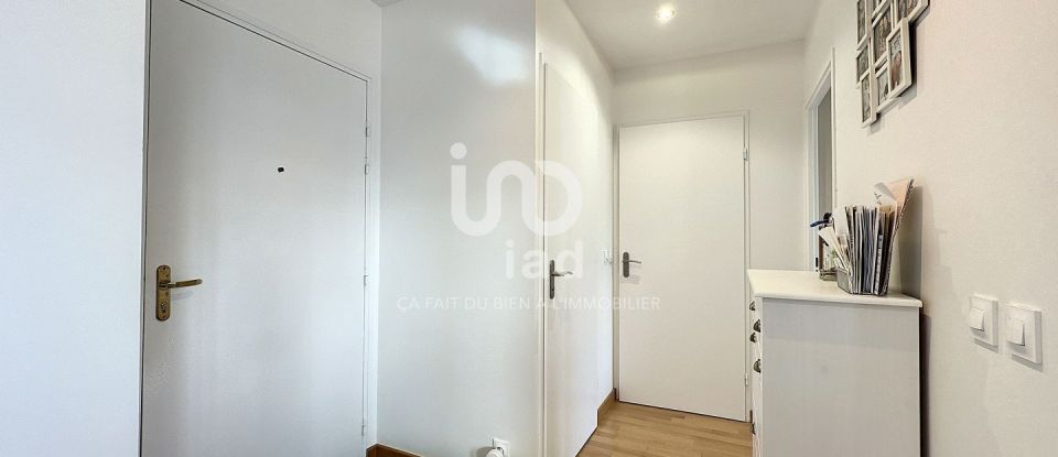 Appartement 3 pièces de 62 m² à Dammarie-les-Lys (77190)