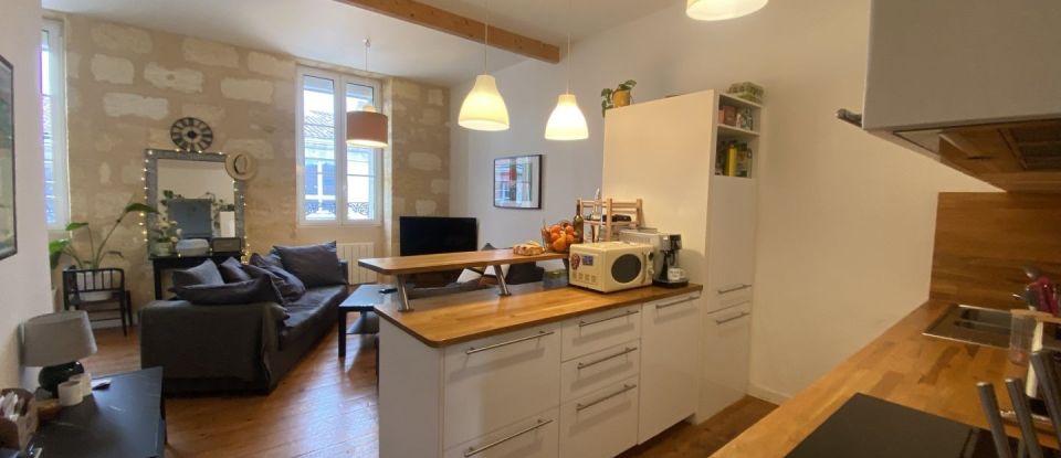 Appartement 3 pièces de 61 m² à Bordeaux (33000)