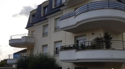Appartement 3 pièces de 65 m² à Sainte-Geneviève-des-Bois (91700)