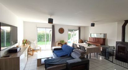 House 5 rooms of 100 m² in Saint-Philbert-de-Grand-Lieu (44310)
