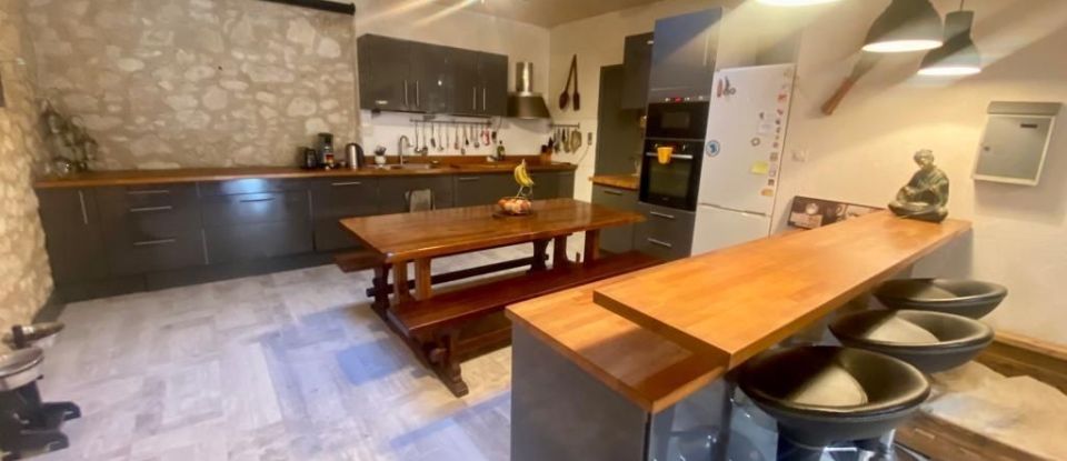 House 5 rooms of 164 m² in Coursan (11110)