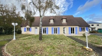 House 11 rooms of 214 m² in Mulsanne (72230)