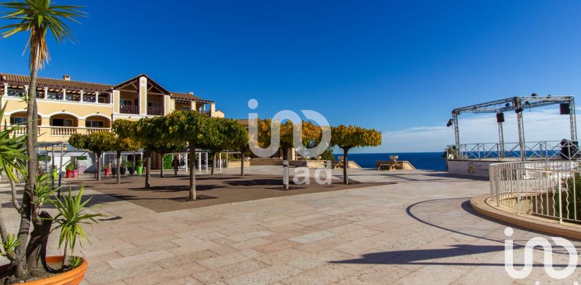 Apartment 2 rooms of 36 m² in AGAY (83530)