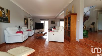 House 7 rooms of 230 m² in Orvault (44700)