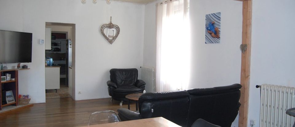 House 4 rooms of 97 m² in Millau (12100)