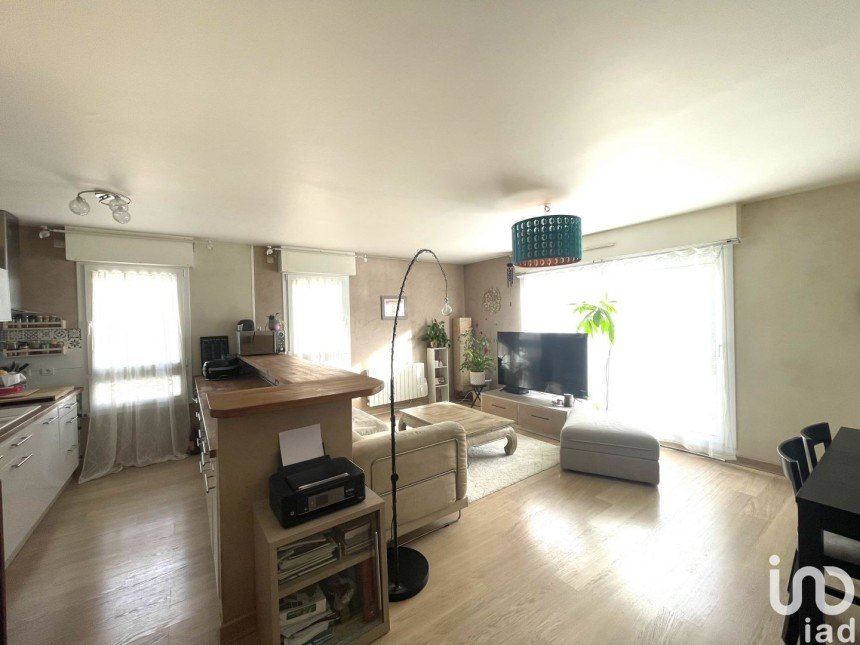 Appartement 3 pièces de 68 m² à Jouars-Pontchartrain (78760)
