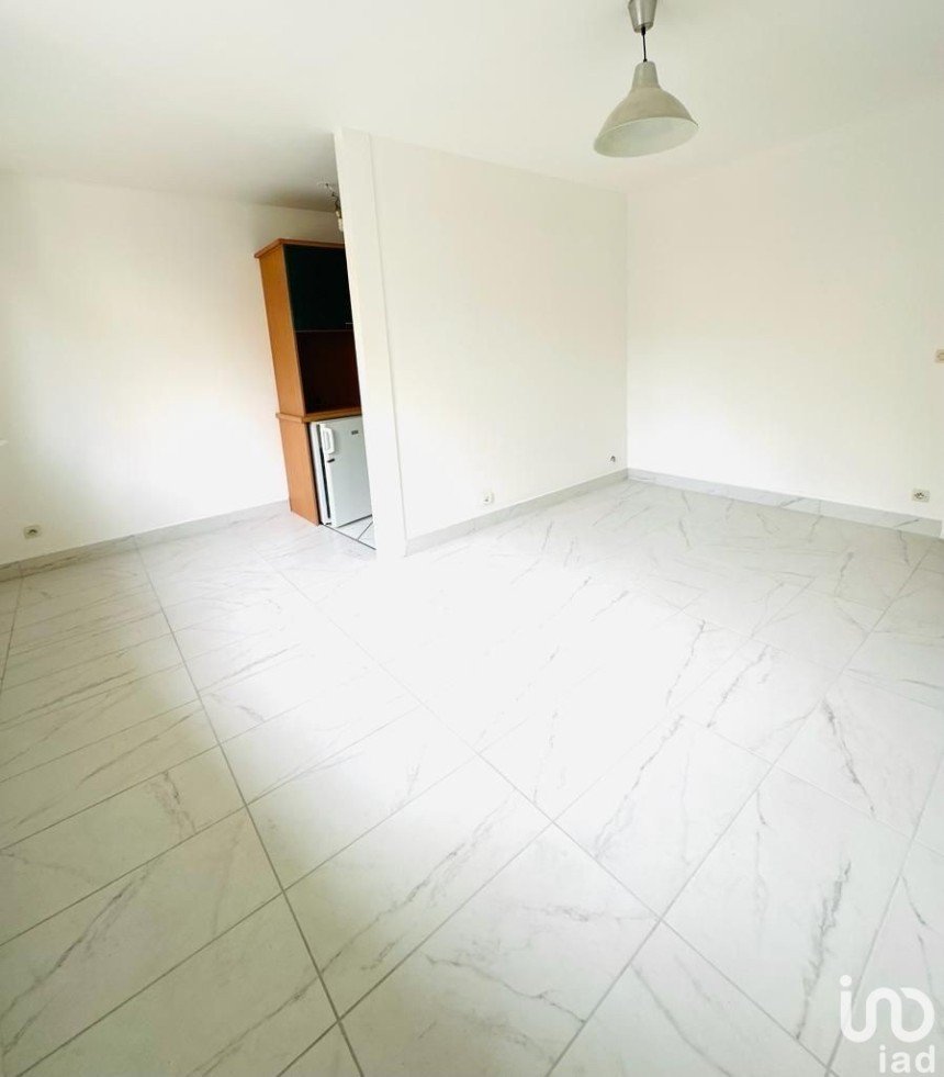 Appartement 1 pièce de 27 m² à Fontenay-aux-Roses (92260)